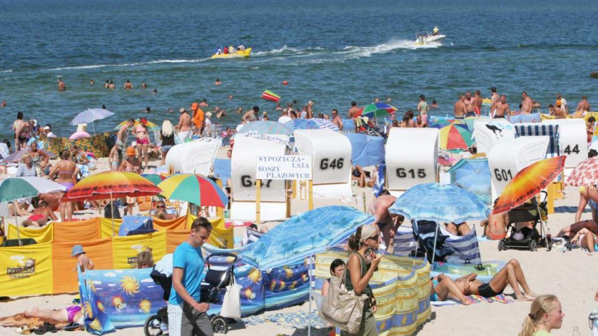 Mielno zaprasza na plażę - Ciekawe miejsca - Polki.pl