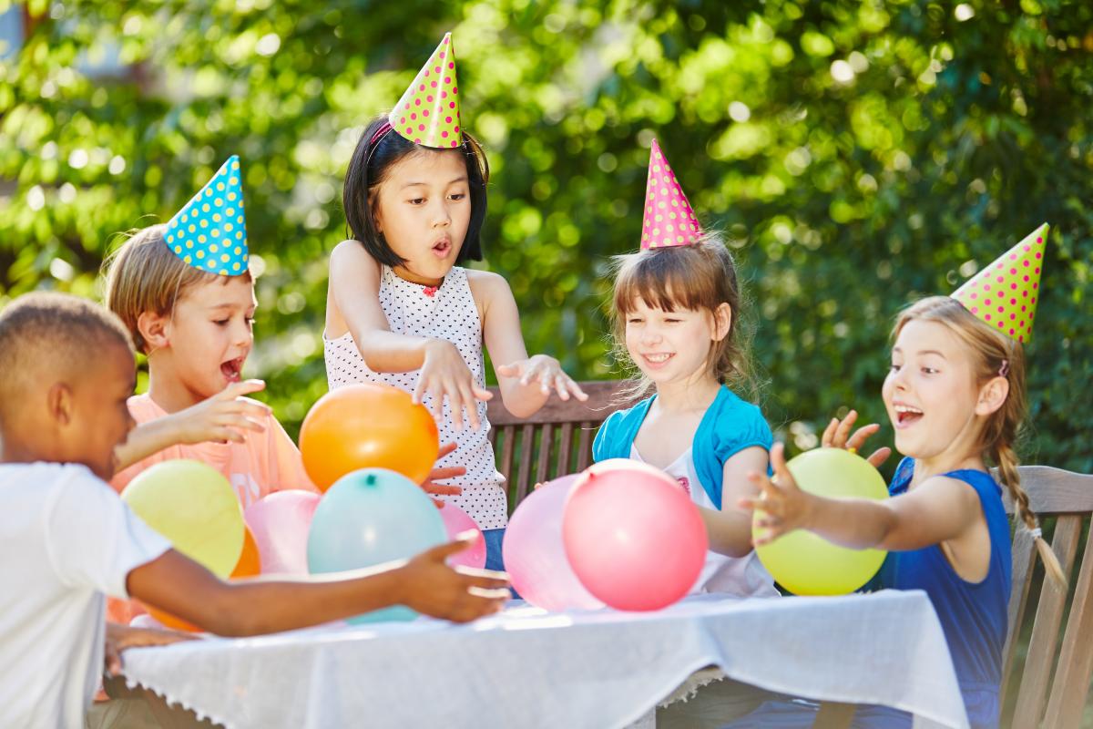 atrakcje na urodziny dziecka w domu - balony