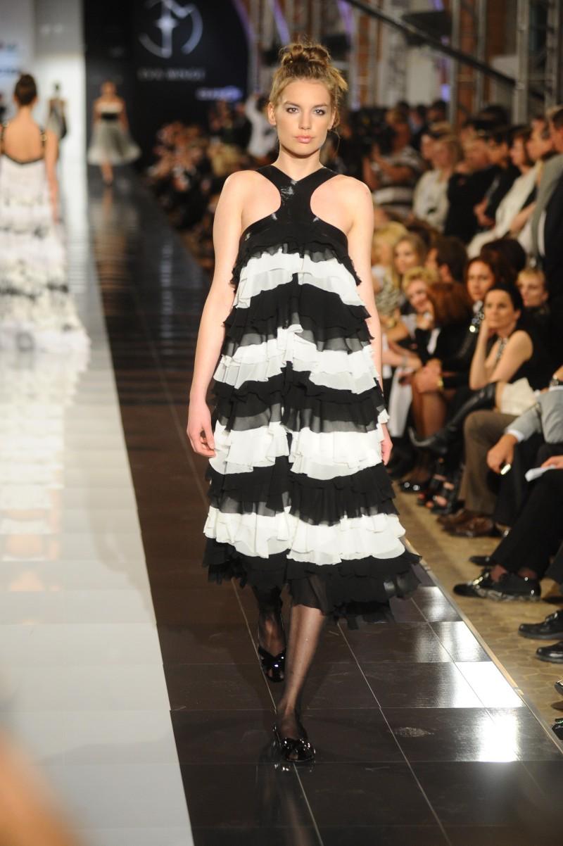 Black White Obsession Ewy Minge Kolekcja Z Paris Fashion Week Trendy Sezonu Polki Pl