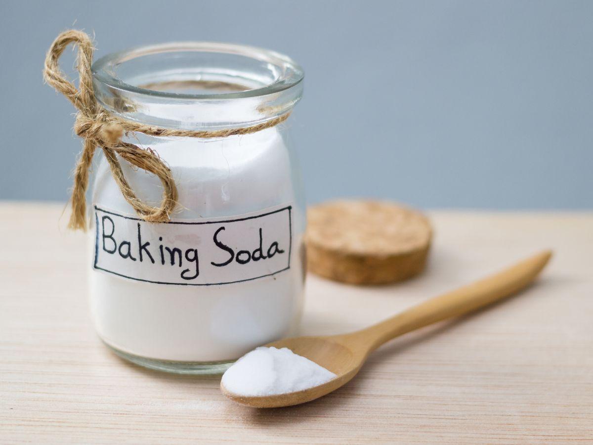 Domowy peeling z sody oczyszczonej - właściwości, przepis, przeciwskazania