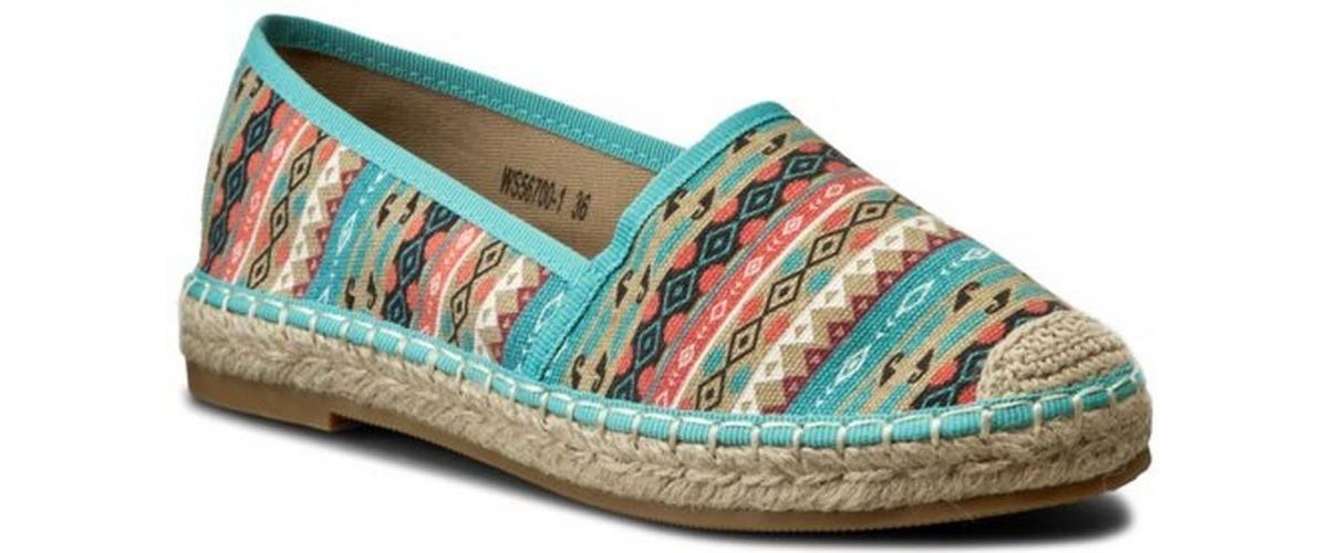 espadryle w stylu Małgorzaty Sochy za 34 zł