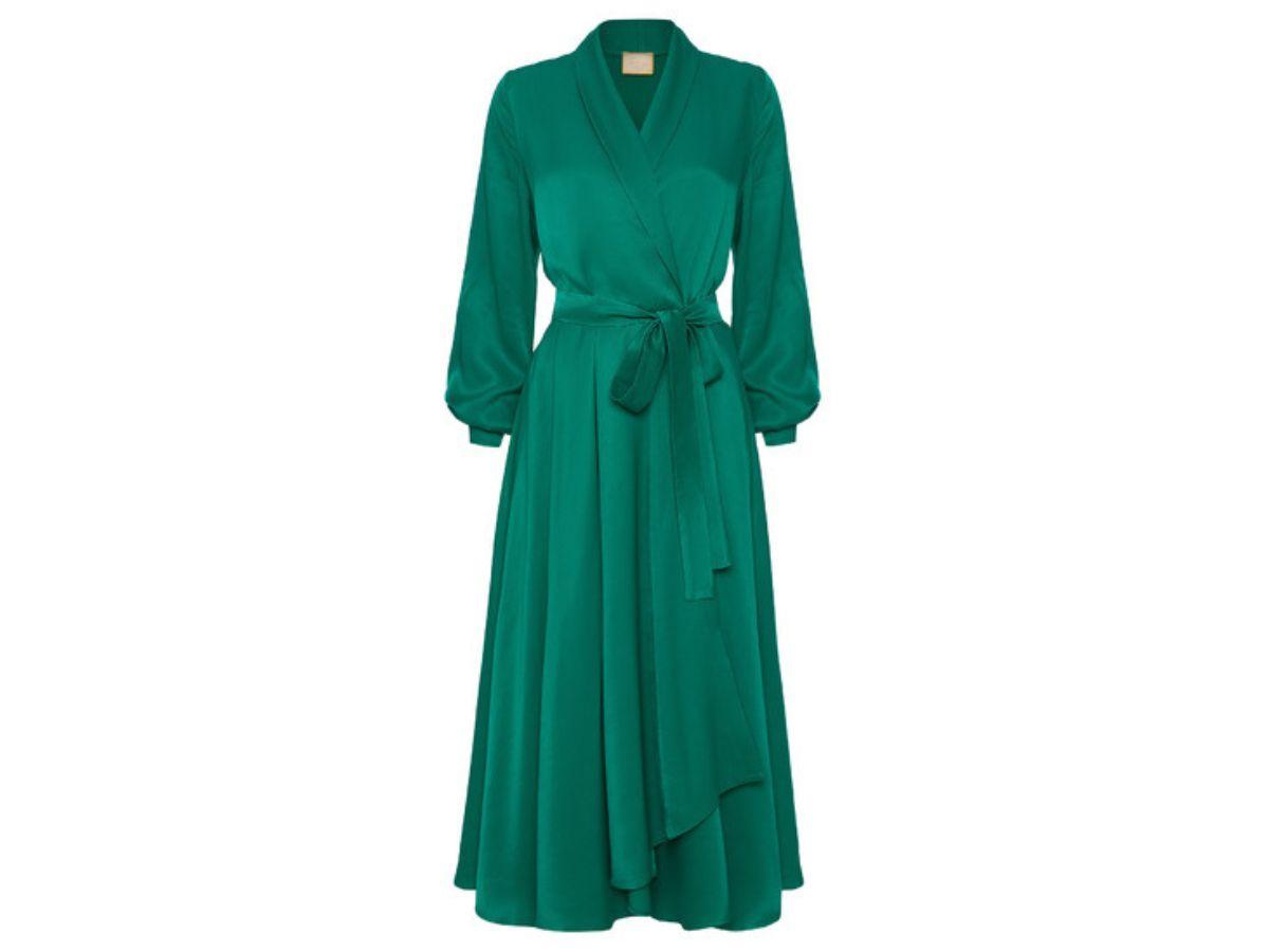 Modne sukienki na święta 2022: Sukienka midi z bufiastymi rękawami Swing