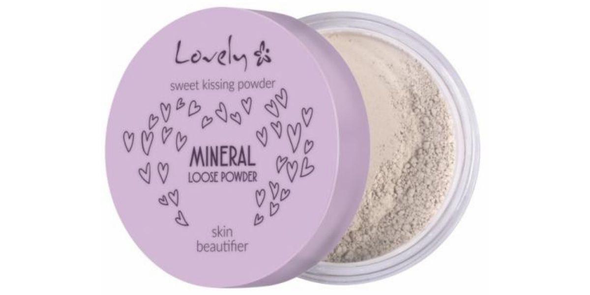 Puder mineralny Rossmann - Silnie matujący fikser mineralny do twarzy LOVELY Mineral Loose Powder