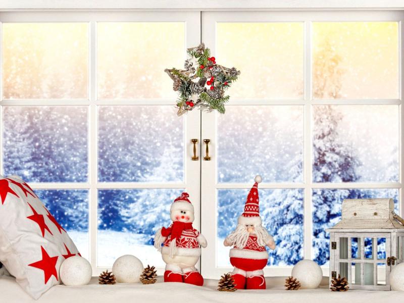 dekoracje okienne ozdoby świąteczne na okno
