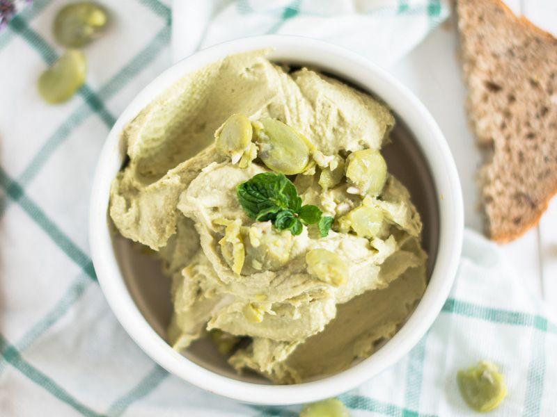 Hummus z bobu przepis składniki i przygotowanie Przekąski Polki.pl