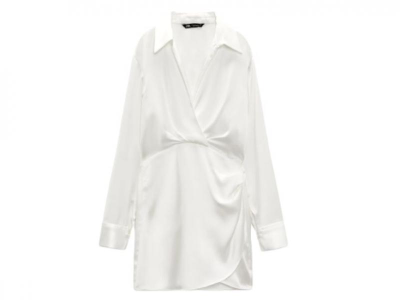 Modne sukienki wiosna lato 2022 - biała sukienka Zara