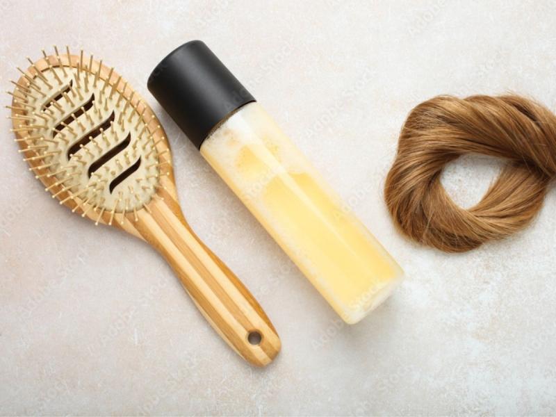 Palma sabałowa na włosy — złoty środek na łysienie? Jak stosować?