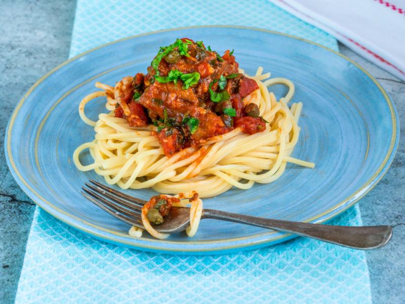 Pomysł na szybki i zdrowy obiad: sardynkowa pasta