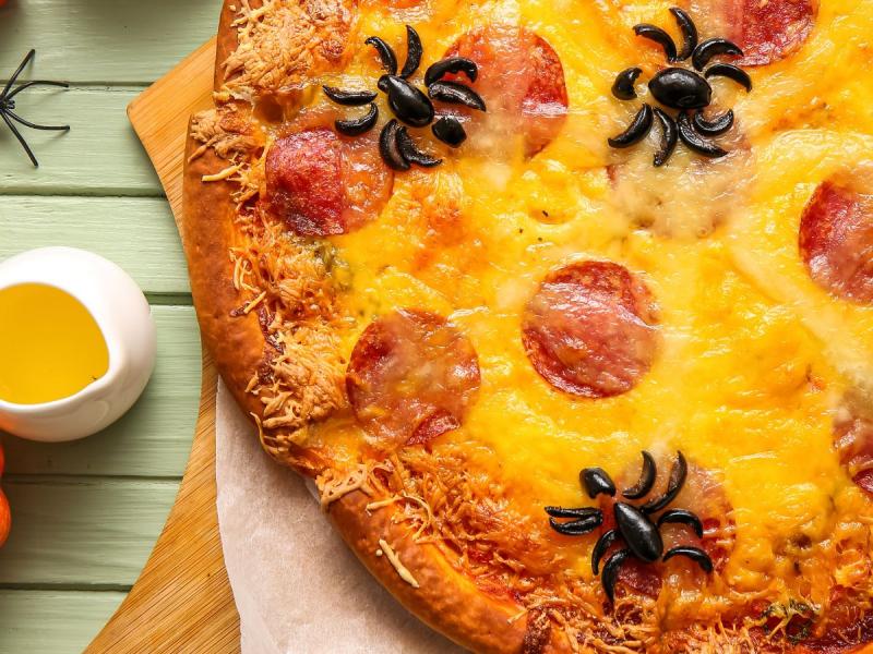 przekąski na halloween pizza