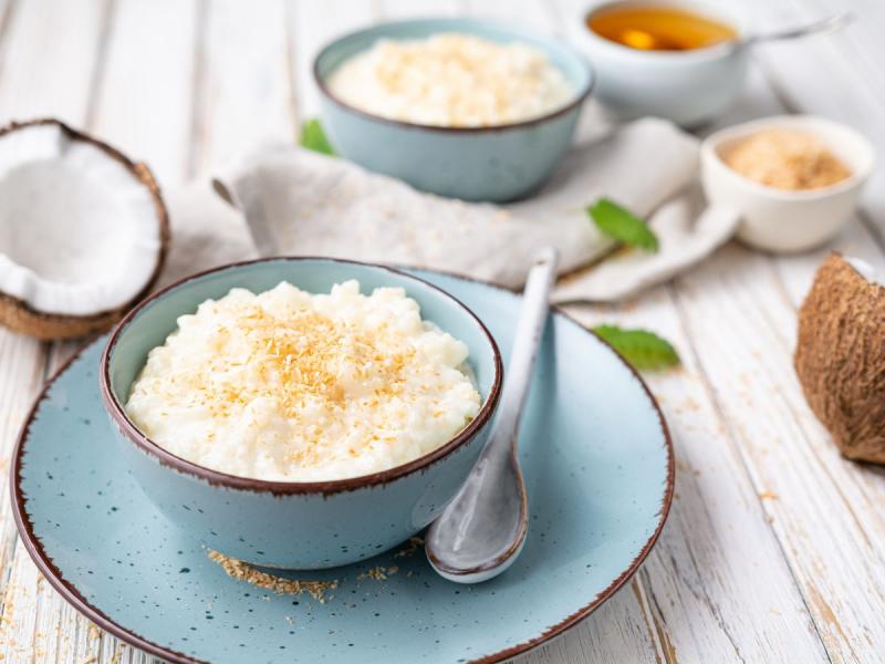 szybki deser z mleczka kokosowego wegański pudding ryżowy