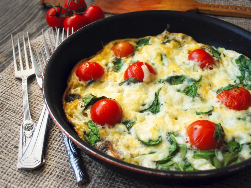 Tani, szybki zdrowy obiad: frittata