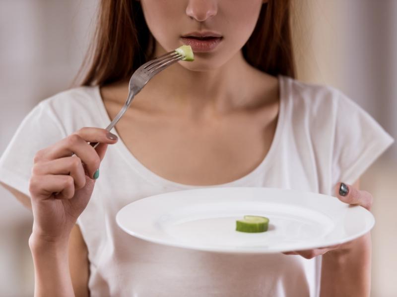 Zaburzenia Odżywiania Co To Rodzaje Objawy Diagnozowanie Leczenie Zdrowe Odżywianie 5005