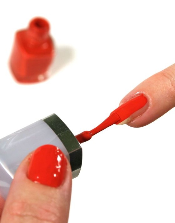 Test lakierów do paznokci