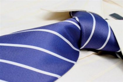 Krawat - idealny prezent na gwiazdkę
