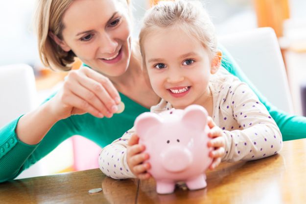 Jak nauczyć dziecko oszczędzania