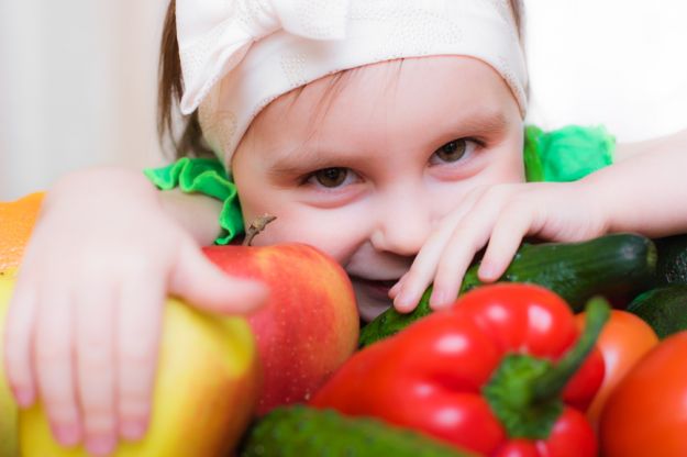 Spraw by Twoje dziecko polubiło warzywa i owoce