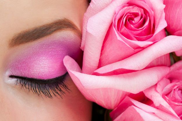 Różowy makijaż oczu na lato 2013