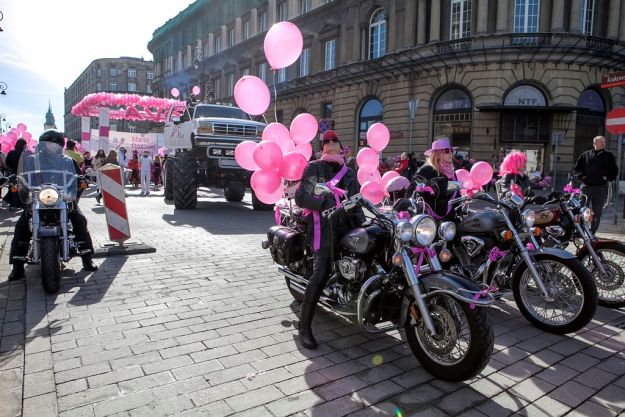 Marsz Różowej Wstążki przeszedł ulicami Warszawy!