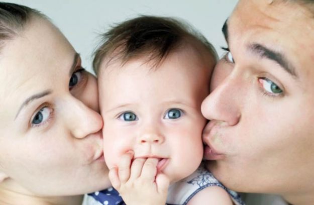 5 trików, dzięki którym niemowlę przestanie płakać